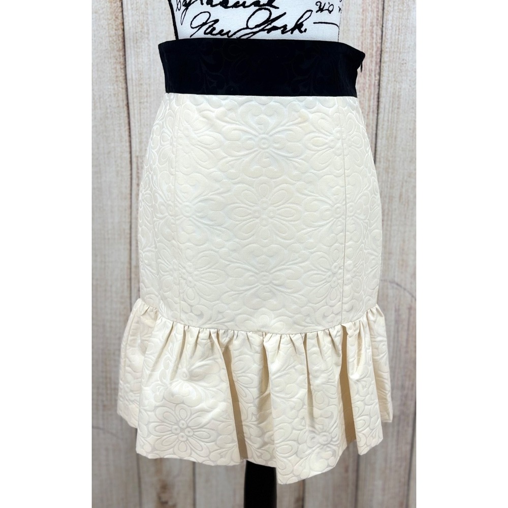 Milly of New York Skirt Size 4 Cream Floral Jacquard Ruffle Hem Black Waistband